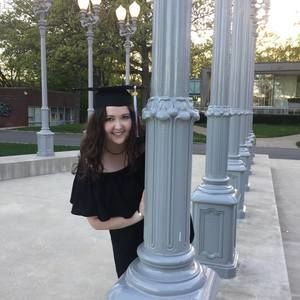 Meet your Posher, Danielle